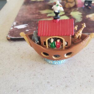 MOORLAND PEWTER MINIATURE NOAHS ARK THIMBLE
